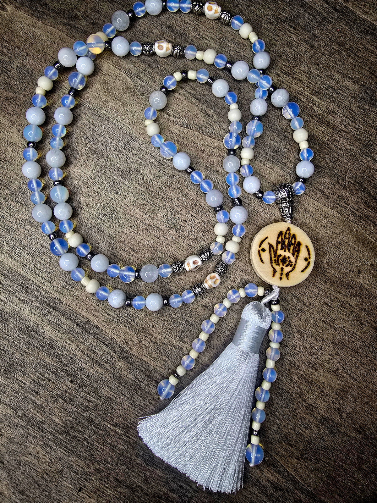 Apparition Ritual Mala