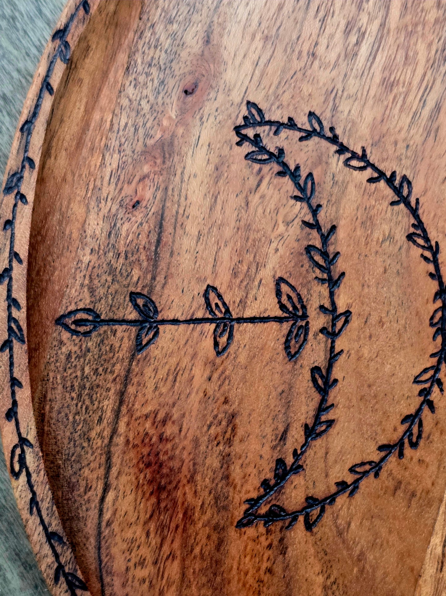 Botanical Triple Moon Offering Plate