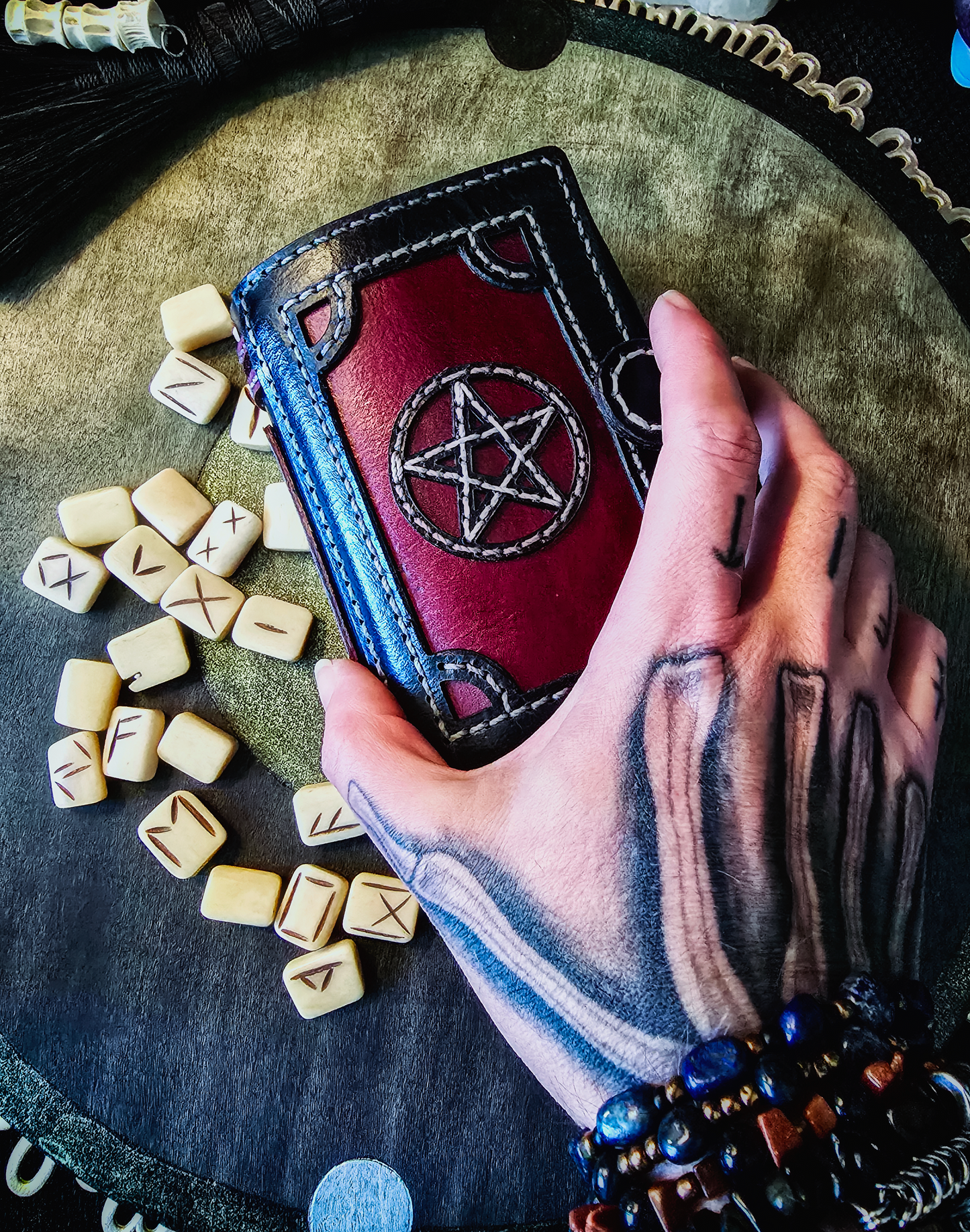 Hand-Sewn Leather Tarot Card Holder - Black & Red with Pentacle Symbol