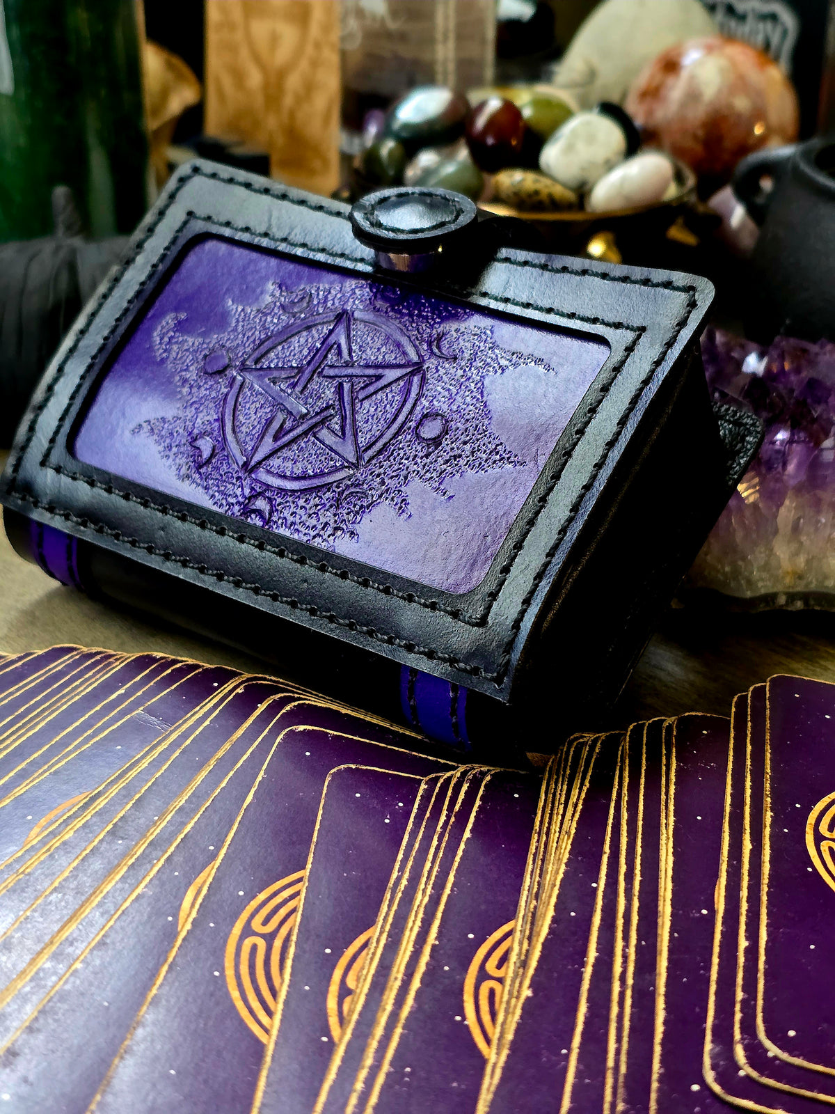 Seer's Ward Leather Tarot Card Holder