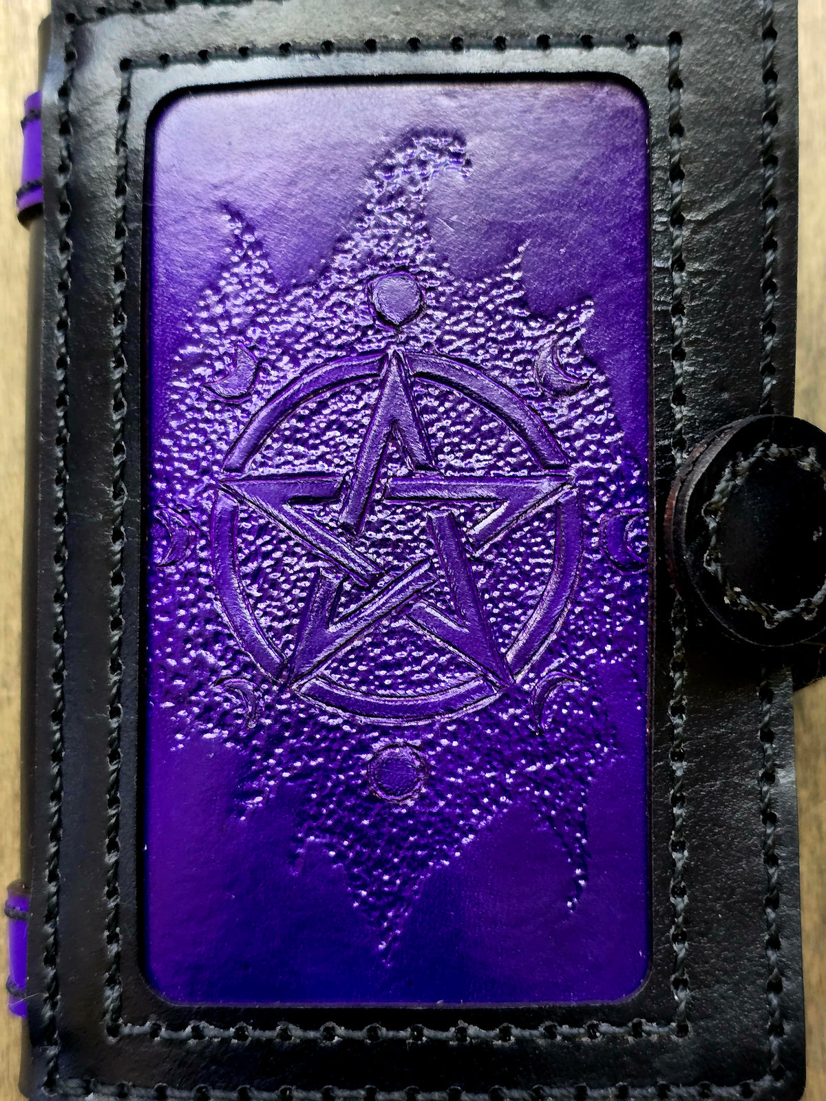Seer's Ward Leather Tarot Card Holder